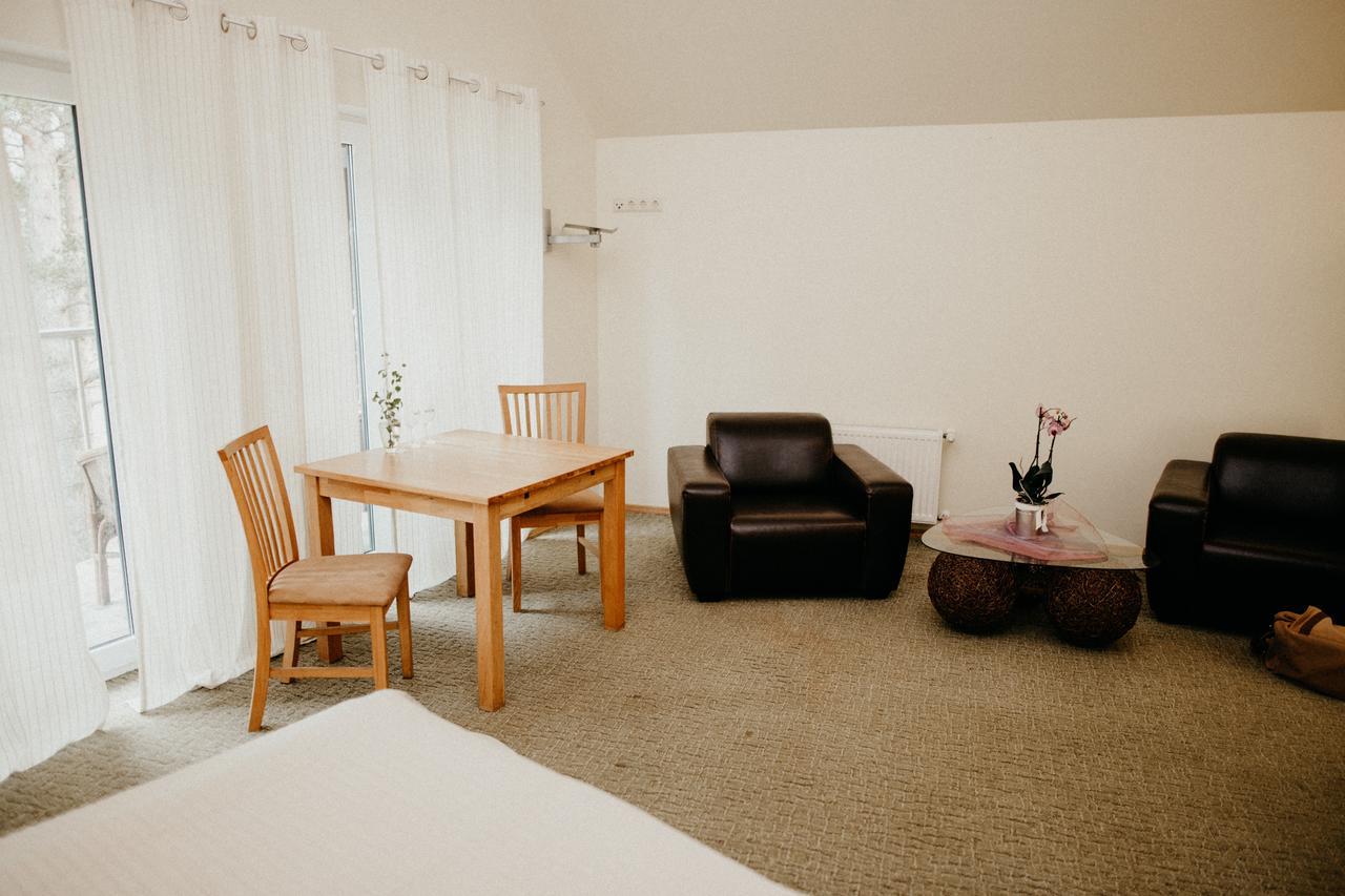 Hotel Rojas Perle Bagian luar foto
